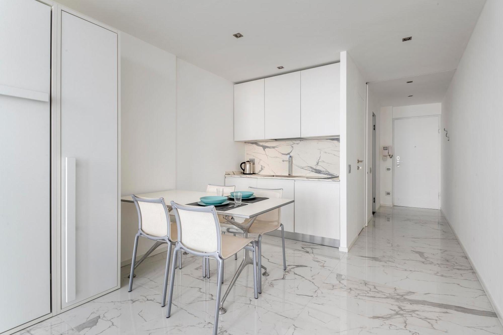 Cozy Modern Loft Few Steps From Duomo Mailand